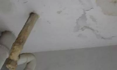 天花漏水
